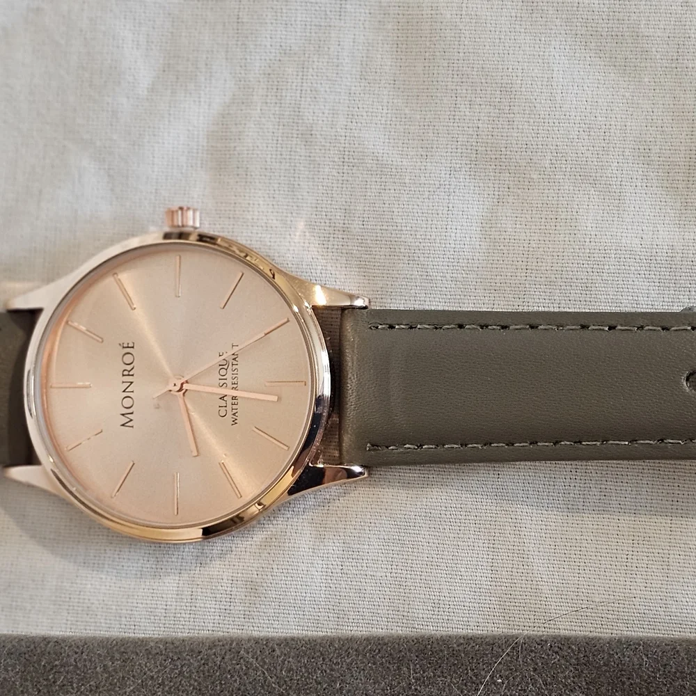 *NEW* Monroe Classique Rose Gold Watch